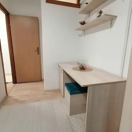 Hideaway Apartment *