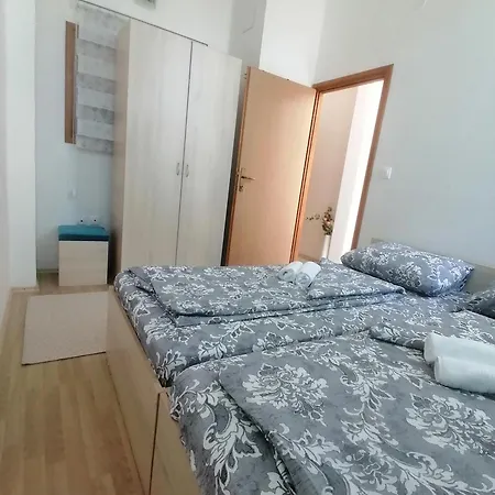 Hideaway Apartman *