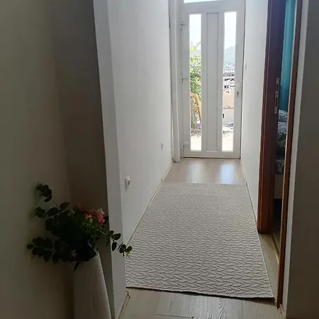 Hideaway Apartment